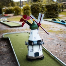 Miniature Golf Image 1